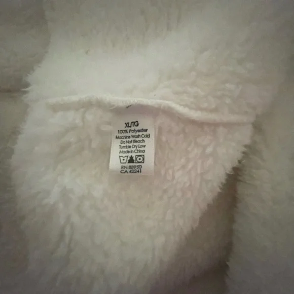 PJ Salvage Plush Sherpa Cream Cardigan
Hoodie Jacket Soft! X Large EUC Pockets - Picture 4 of 4